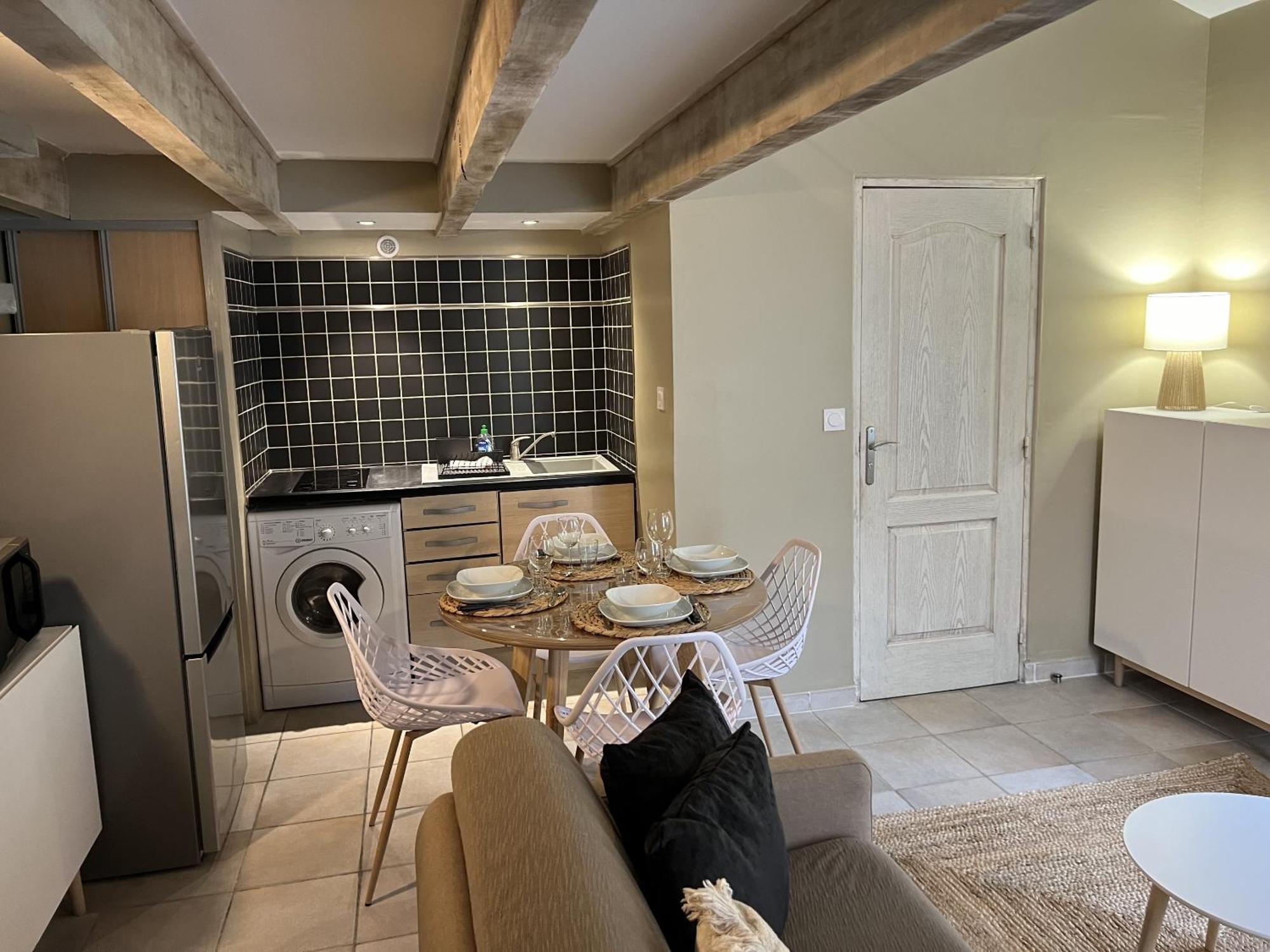 Appartements St. Pancrace คอร์เต ภายนอก รูปภาพ